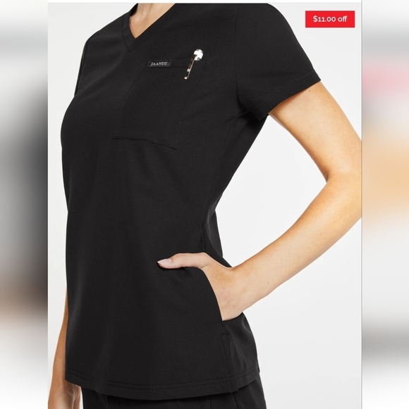 JAANUU 3-pocket V-Neck Pink Scrub Top women's size Large. - Picture 16 of 16